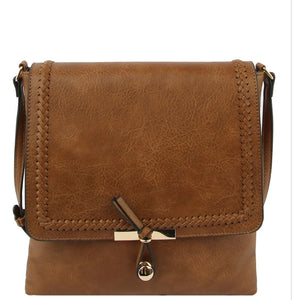 KELLY MESSENGER BAG