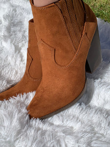 SADDLE UP BOOTIES